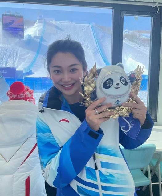 ba434eb50e9f9a708e3126c0934cee4